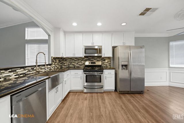 4602 Kaytlain Avenue, Bakersfield, CA 93313