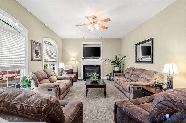 324 Willway Dr, Manakin Sabot, VA 23103