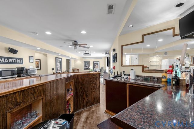 324 Willway Dr, Manakin Sabot, VA 23103