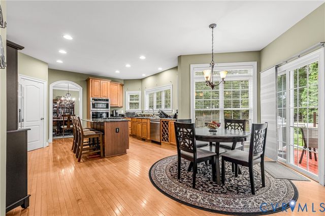 324 Willway Dr, Manakin Sabot, VA 23103