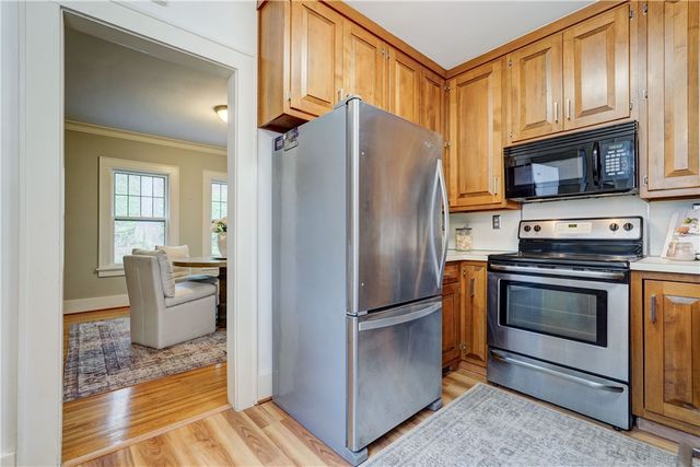 37 Highland Parkway, Rochester, NY 14620