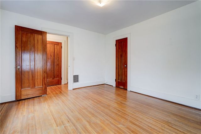 37 Highland Parkway, Rochester, NY 14620