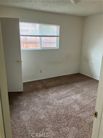 557 Barney Street, Merced, CA 95340