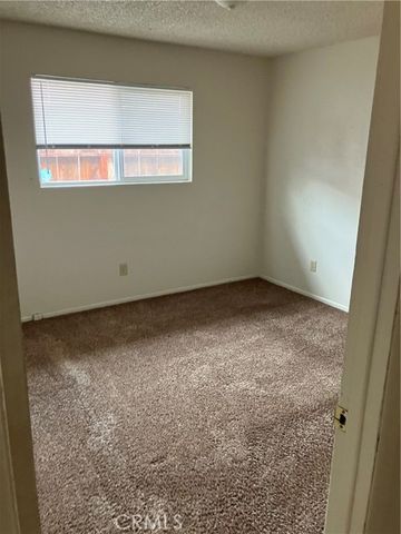 557 Barney Street, Merced, CA 95340