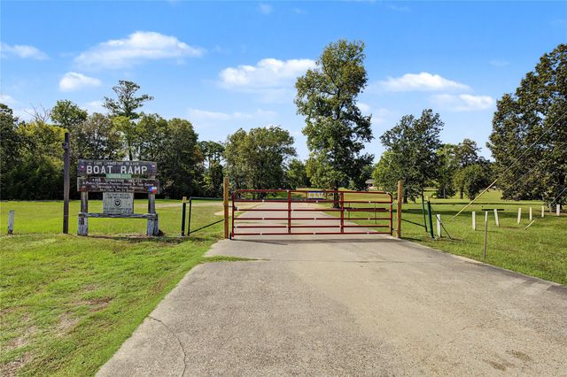 378 Norfolk, Livingston, TX 77351