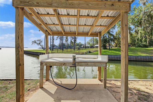 378 Norfolk, Livingston, TX 77351