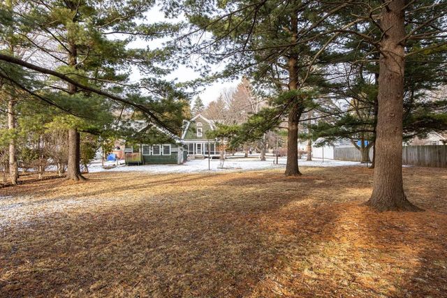 137 W FOSTER STREET, Appleton, WI 54915