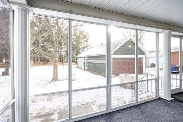 137 W FOSTER STREET, Appleton, WI 54915