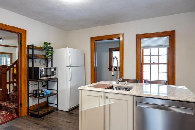 137 W FOSTER STREET, Appleton, WI 54915