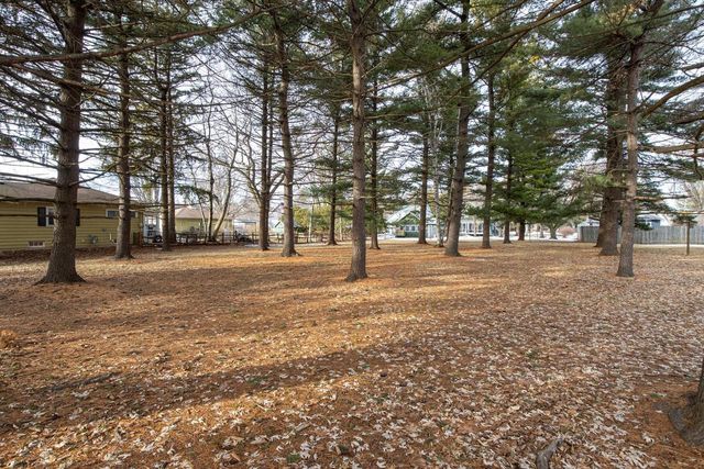 137 W FOSTER STREET, Appleton, WI 54915