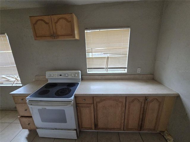1511 27TH STREET S, St Petersburg, FL 33712