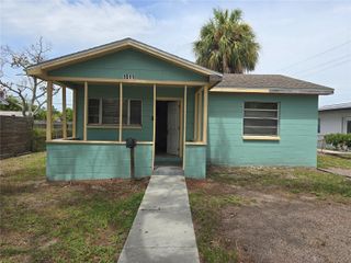 1511 27TH STREET S, St Petersburg, FL 33712