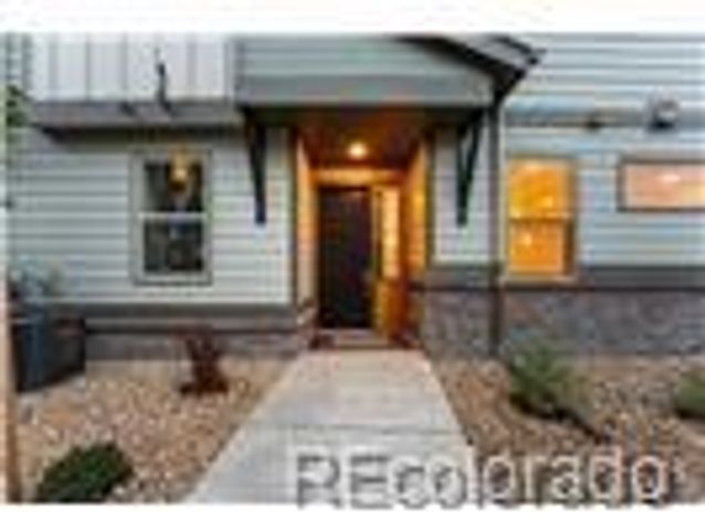 12341 W 58th Court, Arvada, CO 80004