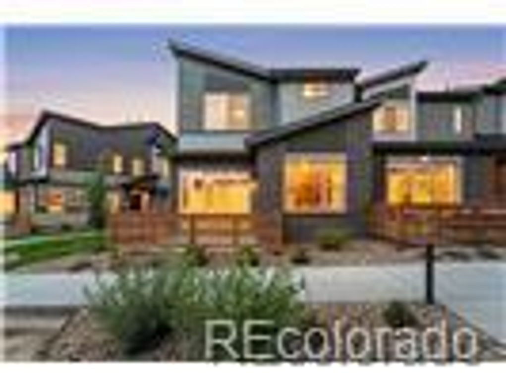 12341 W 58th Court, Arvada, CO 80004