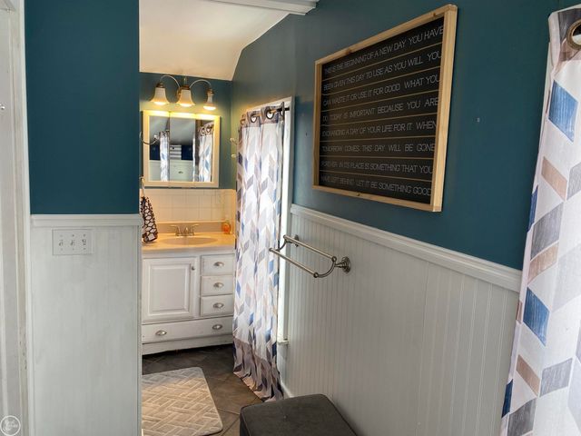 835 Vanderburgh Place, Port Huron, MI 48060