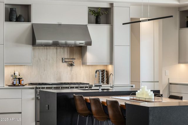 9148 N 66TH Place, Paradise Valley, AZ 85253