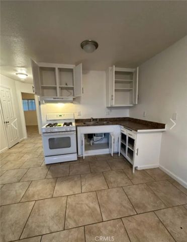 11895 White Avenue, Adelanto, CA 92301