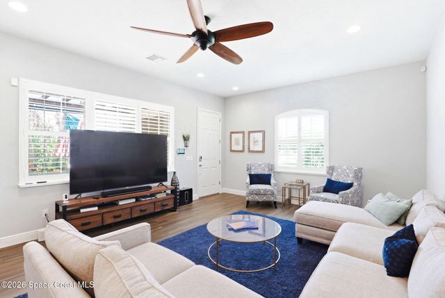7196 Pena Lane, Melbourne, FL 32940