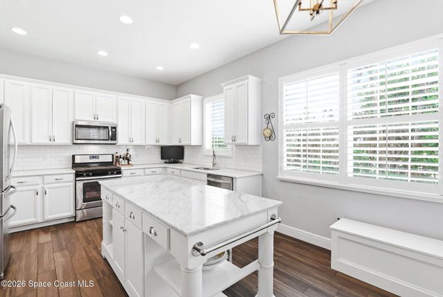 7196 Pena Lane, Melbourne, FL 32940