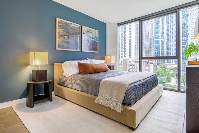 211 N Harbor Drive 3005, Chicago, IL 60601