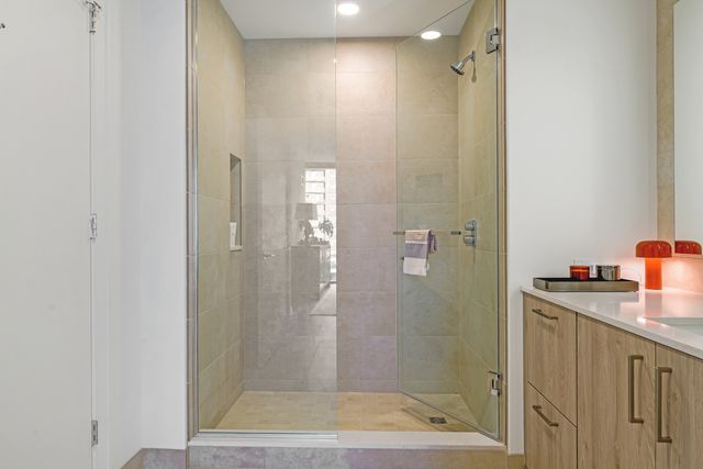 211 N Harbor Drive 3005, Chicago, IL 60601