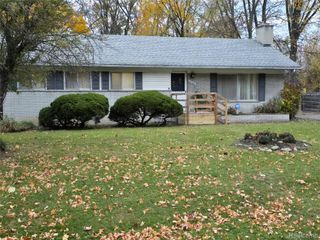 29760 Hoy Street, Livonia, MI 48154