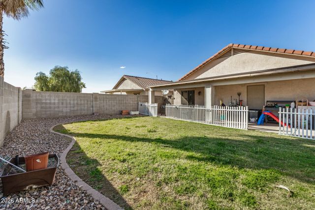 8419 E MILAGRO Circle, Mesa, AZ 85209