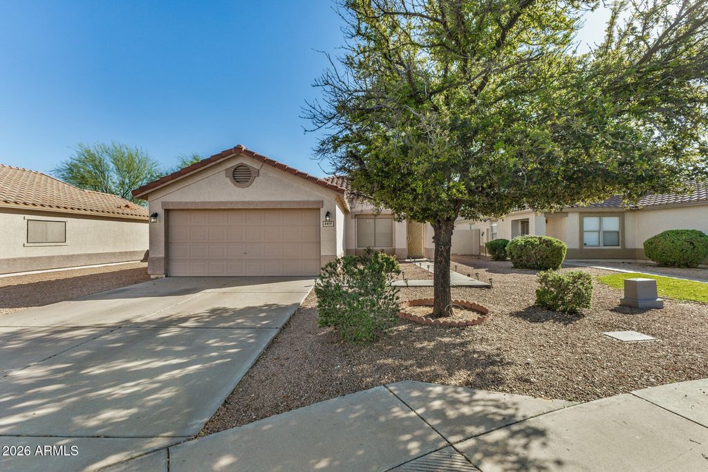 8419 E MILAGRO Circle, Mesa, AZ 85209