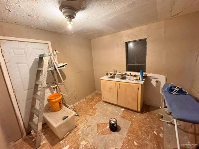 2829 Cody Avenue, Mission, TX 78574