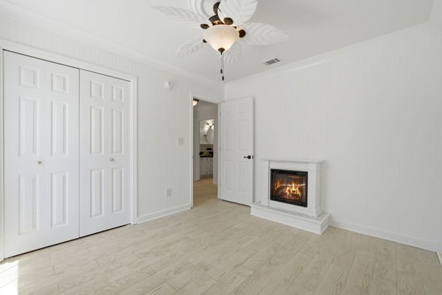 984 Southern Oaks Court, Fort Walton Beach, FL 32547