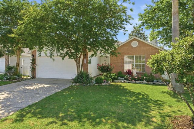 984 Southern Oaks Court, Fort Walton Beach, FL 32547