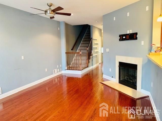 13 Roosevelt Avenue, Carteret, NJ 07008