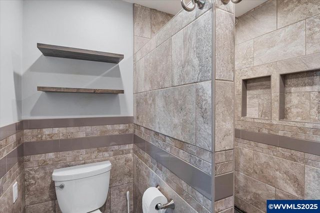 1510 SW Walnut St, Albany, OR 97321