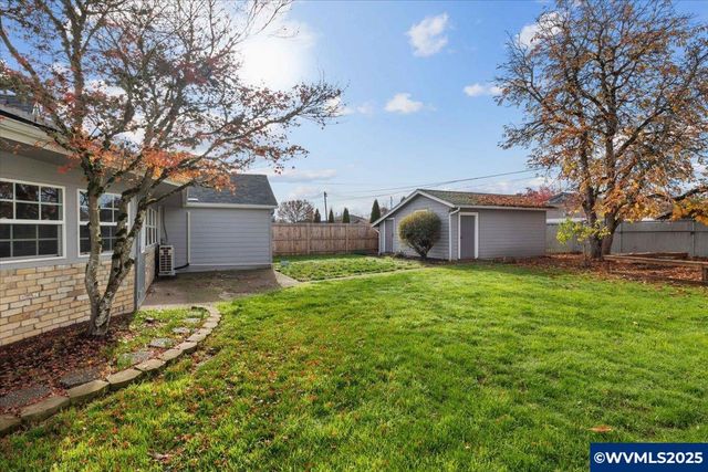 1510 SW Walnut St, Albany, OR 97321