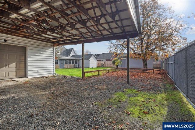 1510 SW Walnut St, Albany, OR 97321