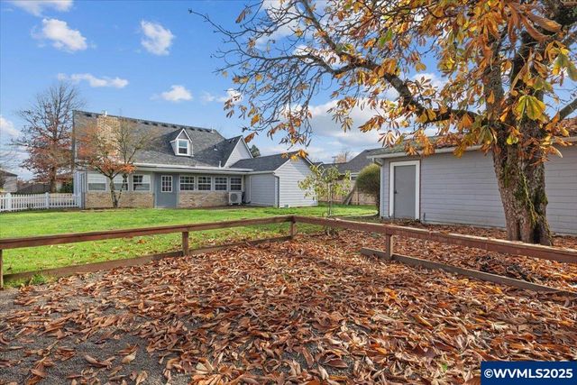 1510 SW Walnut St, Albany, OR 97321