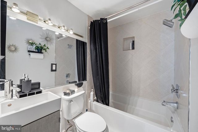 3805 RIDGECROFT RD, Baltimore, MD 21206