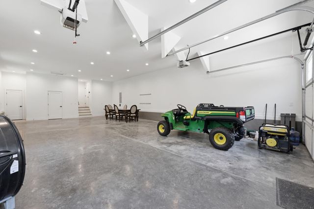 4988-A Fords Mill Road, Versailles, KY 40383