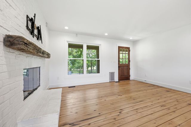 4988-A Fords Mill Road, Versailles, KY 40383