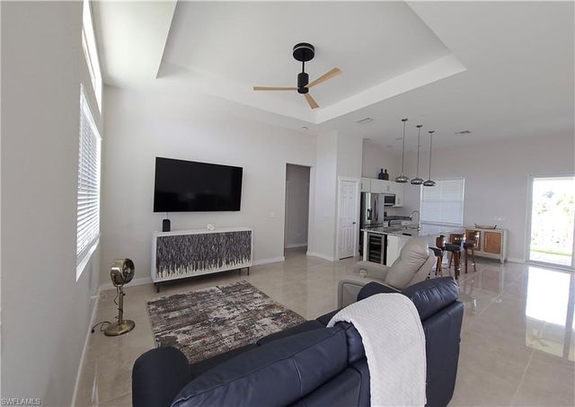 2116 NE 22nd AVE, Cape Coral, FL 33909