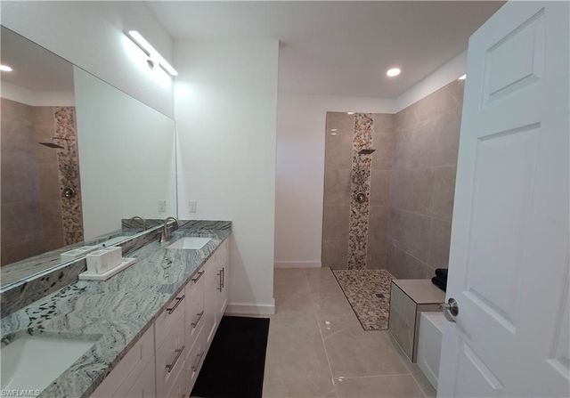 2116 NE 22nd AVE, Cape Coral, FL 33909