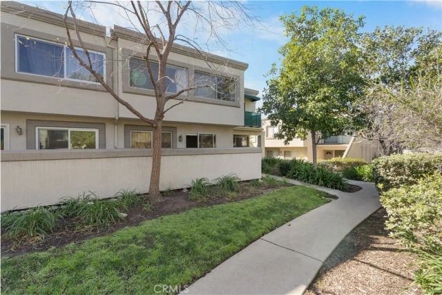 18510 Mayall Street I, Northridge, CA 91324