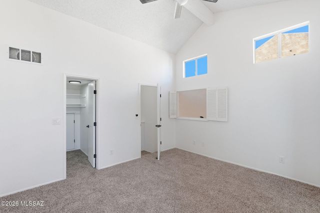 1421 W Calle Plomo, Tucson, AZ 85745
