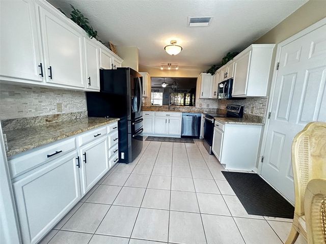 1739 PALO ALTO AVENUE, The Villages, FL 32159