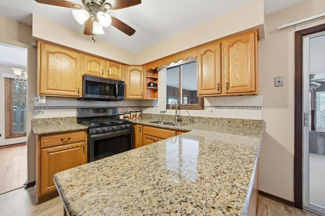 883 Honey Lane, Crete, IL 60417