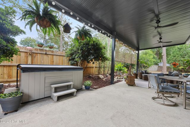 7203 Scallop Lane, Wilmington, NC 28409