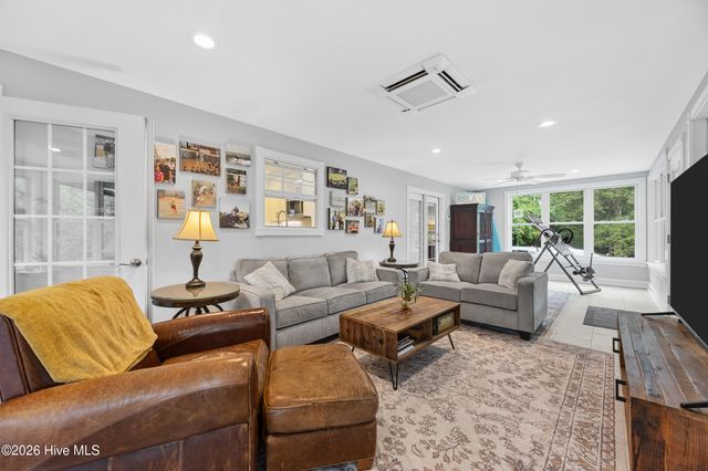 7203 Scallop Lane, Wilmington, NC 28409
