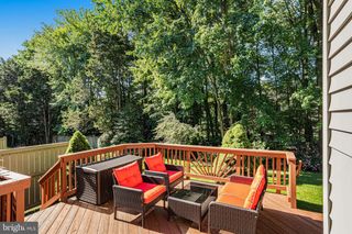 9815 BOLTON VILLAGE CT, Fairfax, VA 22032