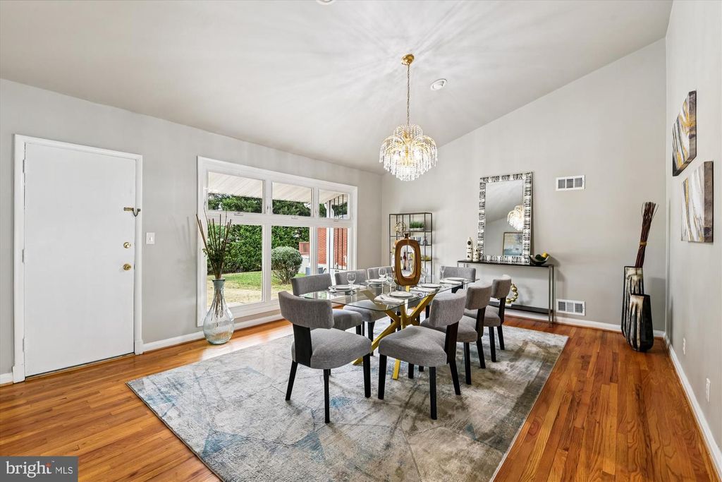 Image 13 of property listing at 3309 OLYMPIA AVE, Baltimore, MD 21215