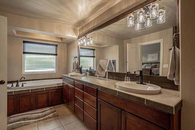 120 Eagle Trace Drive, Medford, OR 97504